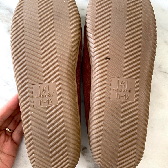 Mens Minnetonka shoes - Picture 3 of 4